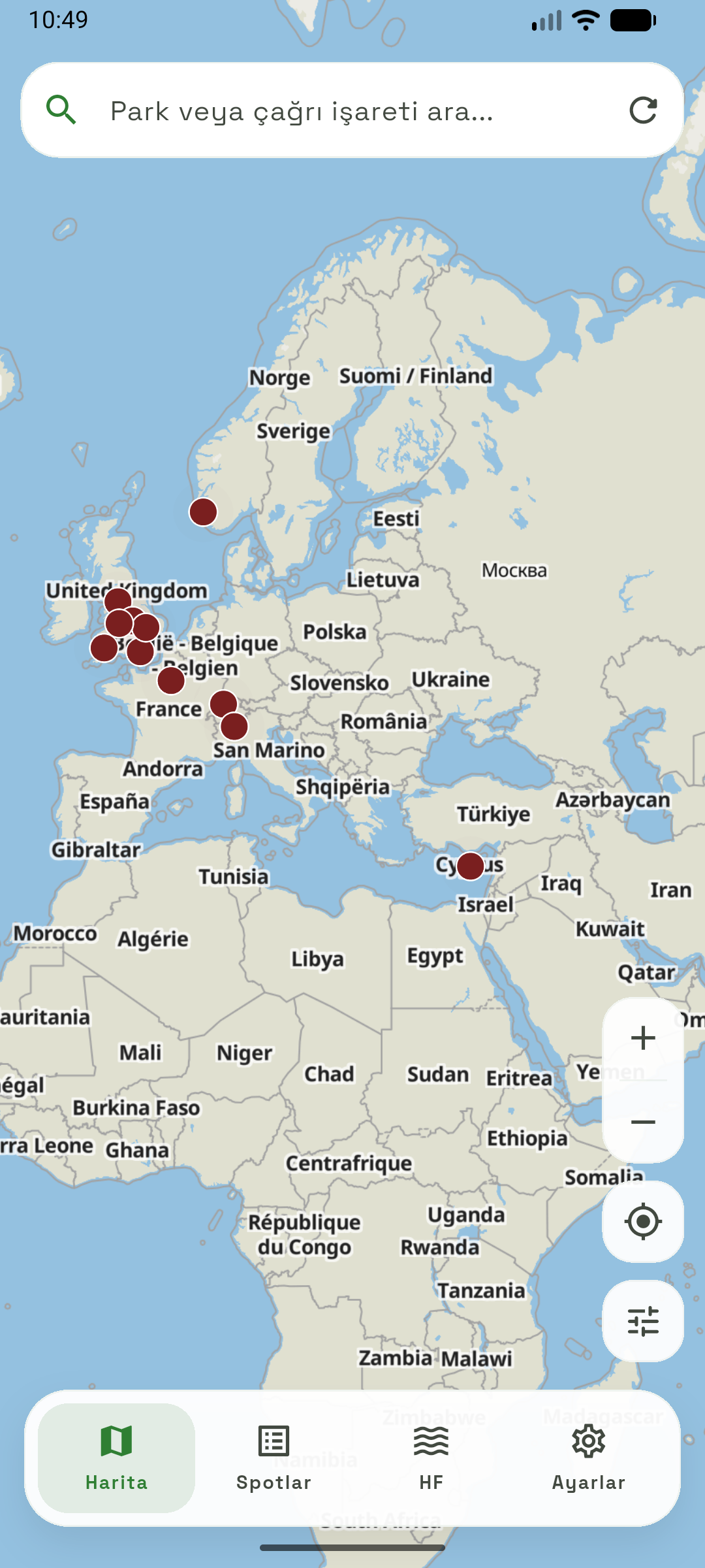POTA on the GO map view showing park pins and navigation controls